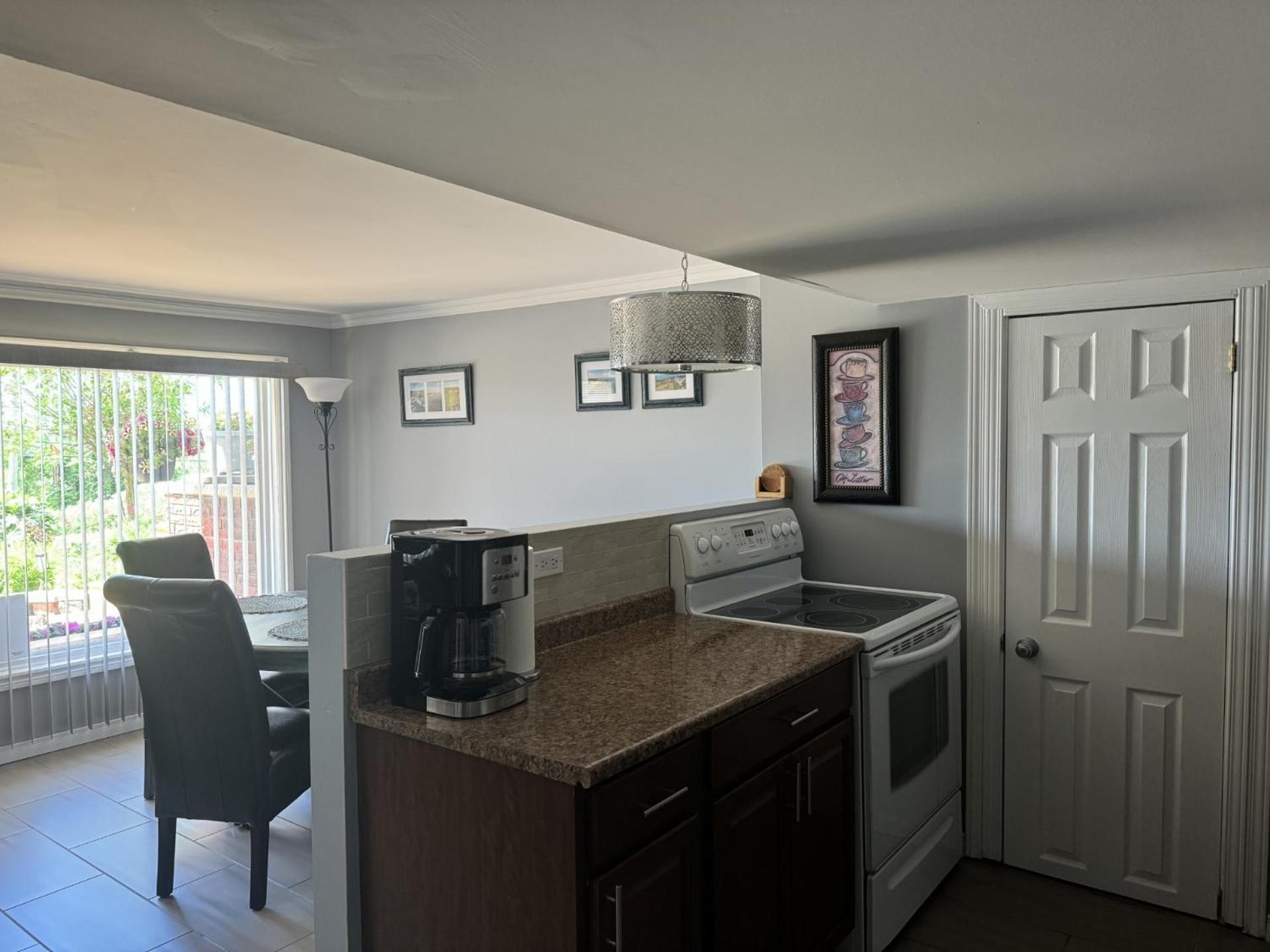 Lazy Dayz Vacation Rental Picton Exterior foto